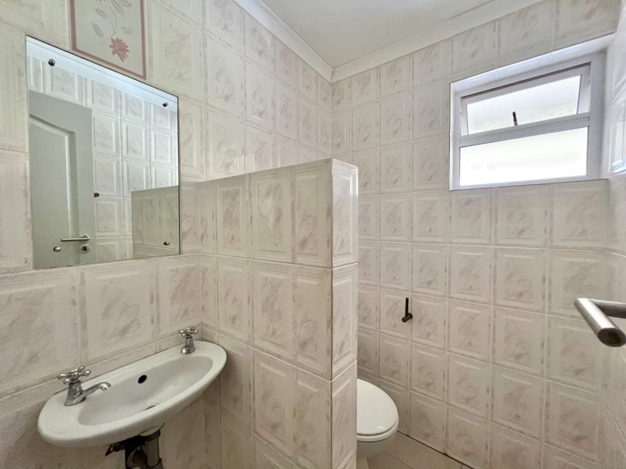 To Let 2 Bedroom Property for Rent in Johannesdal Western Cape